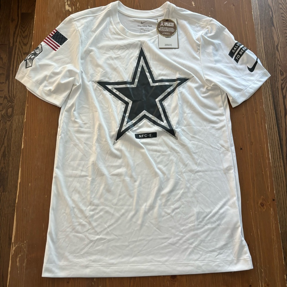 Men’s S Nike Dallas Cowboys Salute to Service NWT